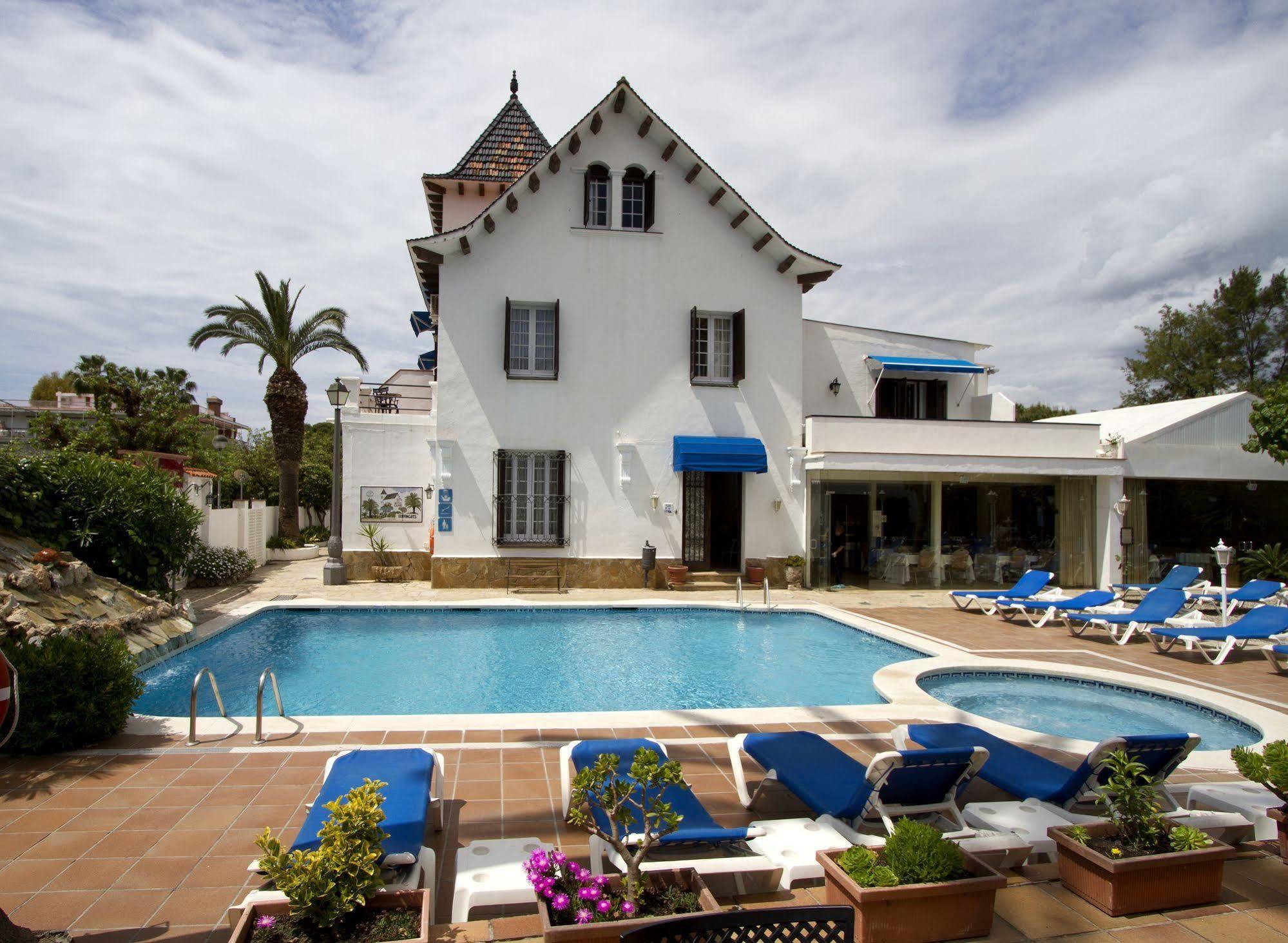 Hotel Capri Sitges Dış mekan fotoğraf